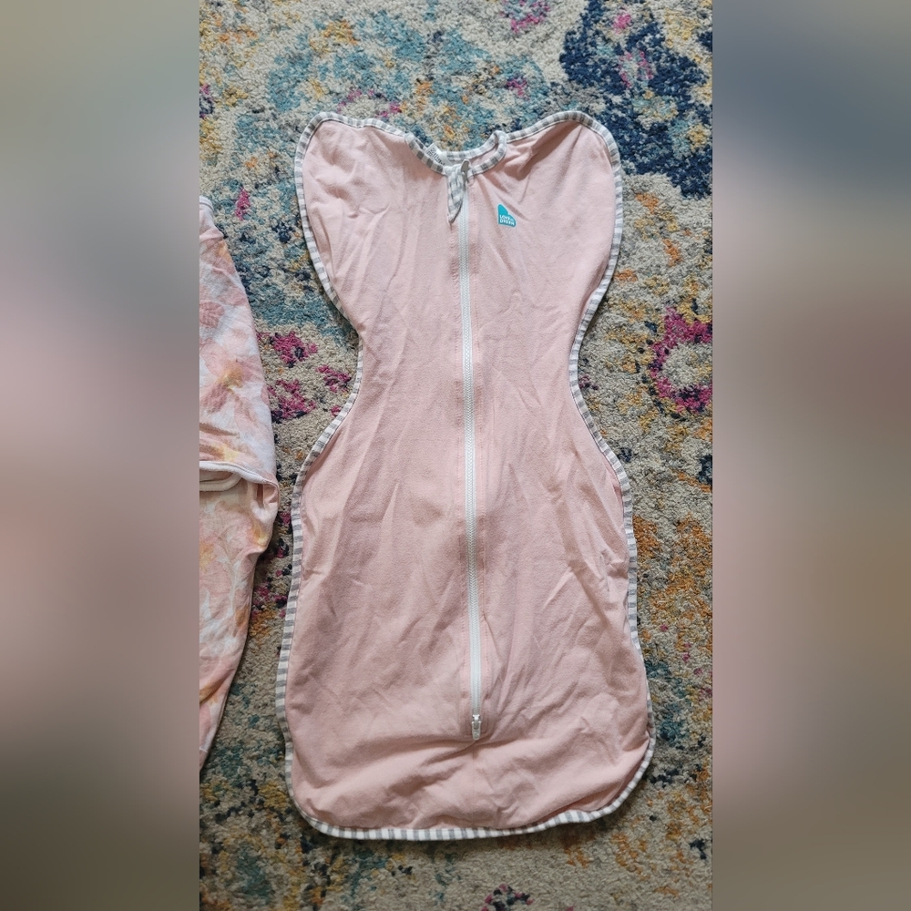 Love to Dream Pink Swaddle with Zipper And Velcro Swaddle 0-3m